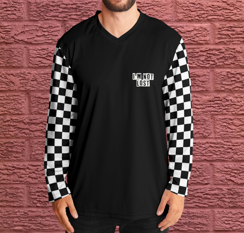 I'm Not Lost chequered flag sleeves jersey