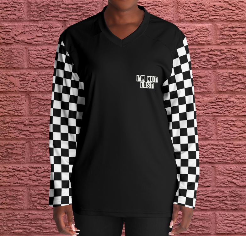 I'm Not Lost chequered flag sleeves jersey